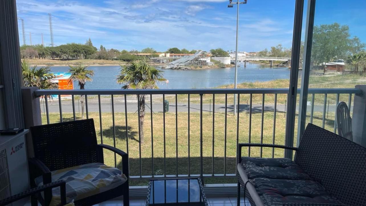 Amoureva,t2, Vue Lagon, Proche Mer, Parking, Clim, Piscine